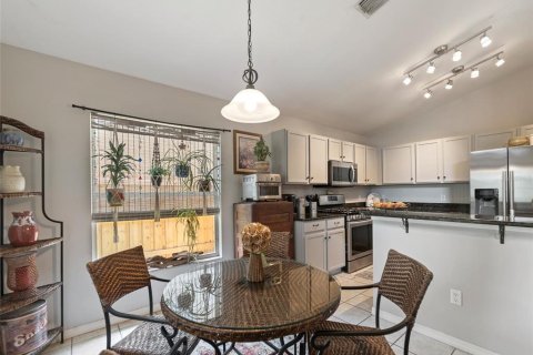 Casa en venta en Tampa, Florida, 3 dormitorios, 148.46 m2 № 1786704 - foto 9
