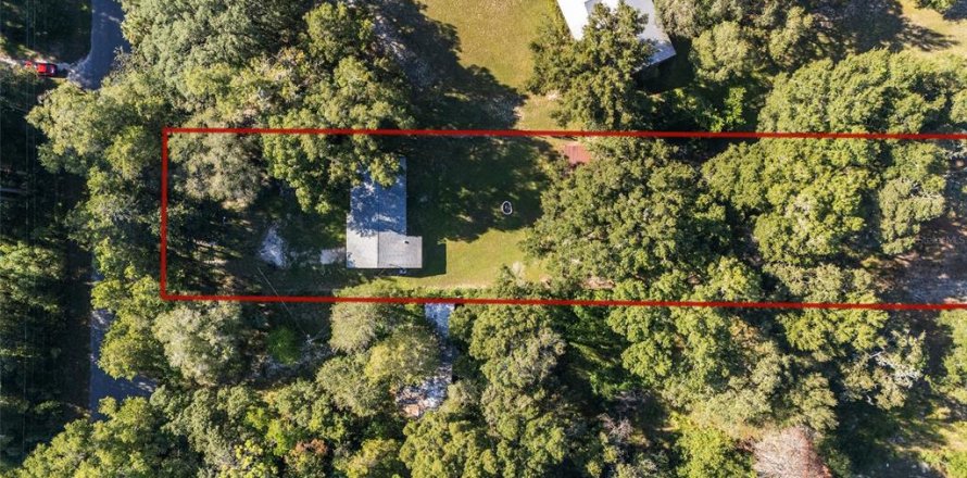 Villa ou maison à Dunnellon, Floride 4 chambres, 120.96 m2 № 1902551