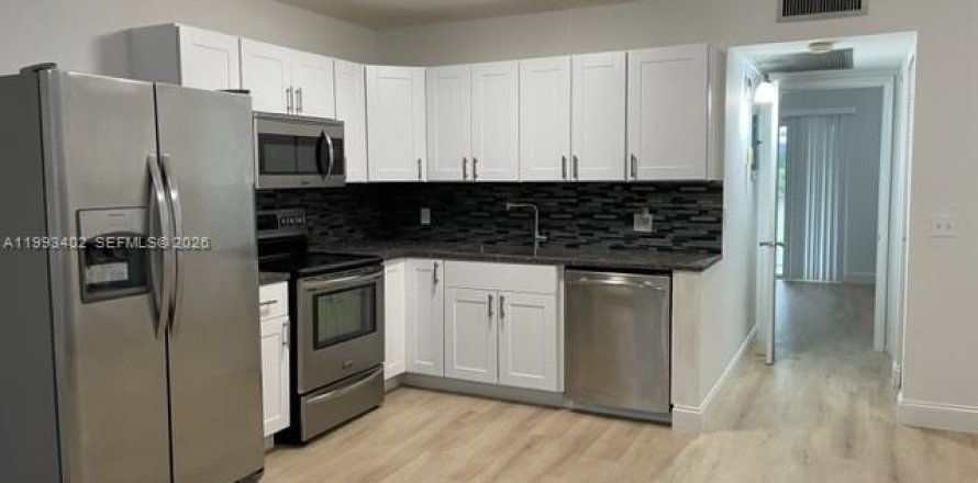 Condo à Pembroke Pines, Floride, 1 chambre  № 2057185