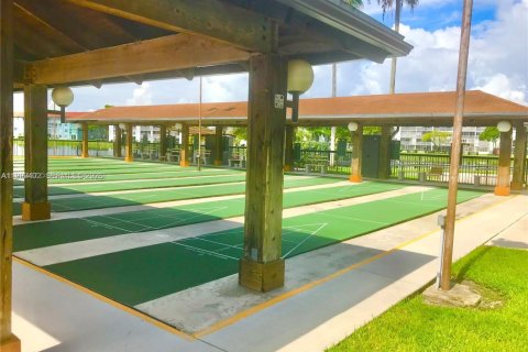 Copropriété à louer à Pembroke Pines, Floride: 1 chambre, 75.34 m2 № 2057185 - photo 8