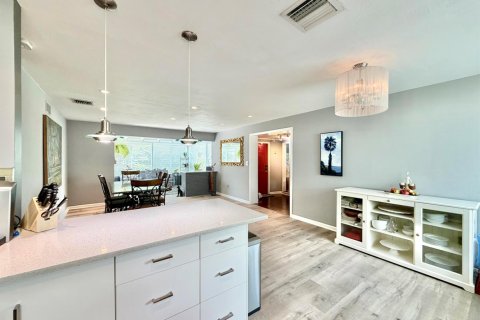 Casa en venta en Fort Lauderdale, Florida, 3 dormitorios, 158.21 m2 № 2187440 - foto 20