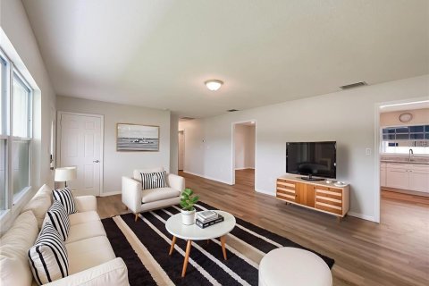 Casa en venta en Leesburg, Florida, 3 dormitorios, 156.08 m2 № 1824921 - foto 2