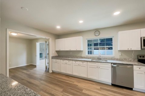 Casa en venta en Leesburg, Florida, 3 dormitorios, 156.08 m2 № 1824921 - foto 11