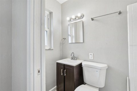 Villa ou maison à vendre à Clearwater, Floride: 2 chambres, 100.8 m2 № 2430632 - photo 24