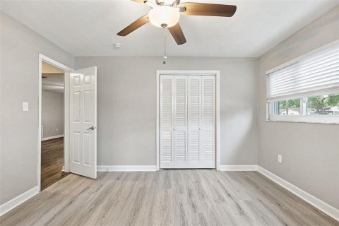 Villa ou maison à vendre à Clearwater, Floride: 2 chambres, 100.8 m2 № 2430632 - photo 19