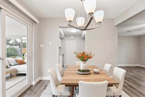 Villa ou maison à vendre à Clearwater, Floride: 2 chambres, 100.8 m2 № 2430632 - photo 3