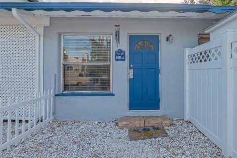 House in Sarasota, Florida 3 bedrooms, 151.06 sq.m. № 1837313 - photo 25