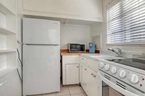House in Sarasota, Florida 3 bedrooms, 151.06 sq.m. № 1837313 - photo 29