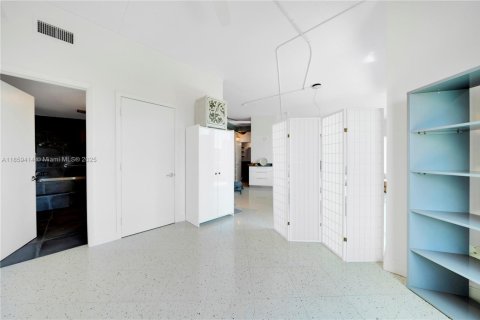 Condominio en venta en Miami, Florida, 2 dormitorios, 93.74 m2 № 1890024 - foto 19