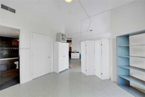 Condominio en venta en Miami, Florida, 2 dormitorios, 93.74 m2 № 1890024 - foto 16