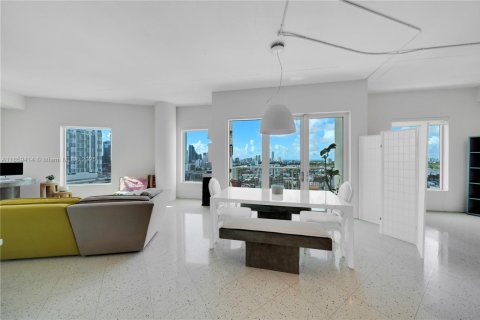Condominio en venta en Miami, Florida, 2 dormitorios, 93.74 m2 № 1890024 - foto 26