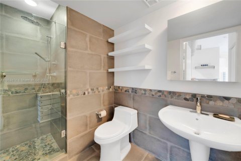 Condominio en venta en Miami, Florida, 2 dormitorios, 93.74 m2 № 1890024 - foto 25