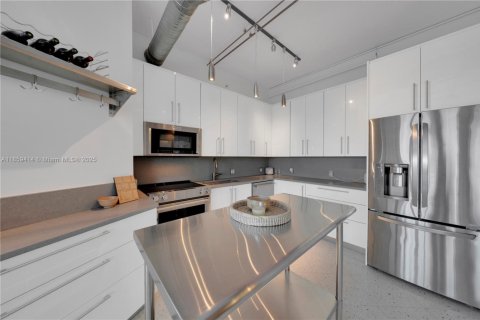 Condominio en venta en Miami, Florida, 2 dormitorios, 93.74 m2 № 1890024 - foto 8