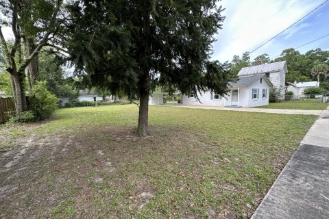 Villa ou maison à vendre à De Funiak Springs, Floride: 2 chambres, 88.54 m2 № 589867 - photo 1