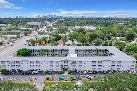 Copropriété à vendre à Saint Petersburg, Floride: 1 chambre, 59.46 m2 № 1877312 - photo 2