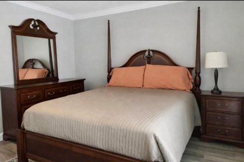 Condo in West Palm Beach, Florida, 1 bedroom № 2265761 - photo 8