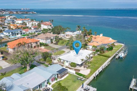 House in Longboat Key, Florida 2 bedrooms, 211.17 sq.m. № 1554631 - photo 30