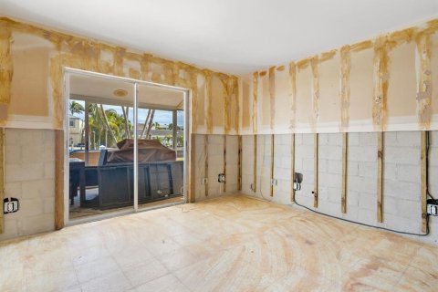 House in Longboat Key, Florida 2 bedrooms, 211.17 sq.m. № 1554631 - photo 14