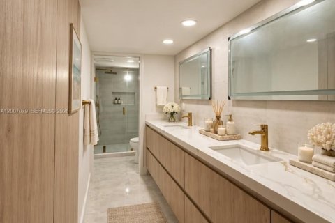 Condo in Fort Lauderdale, Florida, 3 bedrooms  № 2335025 - photo 6