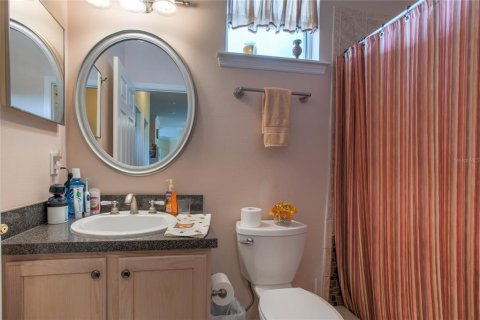 Casa en venta en Orlando, Florida, 4 dormitorios, 169.64 m2 № 2110486 - foto 19
