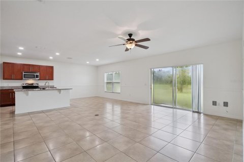 Villa ou maison à vendre à Kissimmee, Floride: 3 chambres, 171.31 m2 № 2405646 - photo 10
