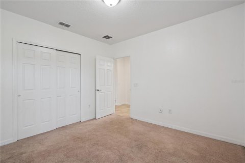 Villa ou maison à vendre à Kissimmee, Floride: 3 chambres, 171.31 m2 № 2405646 - photo 21
