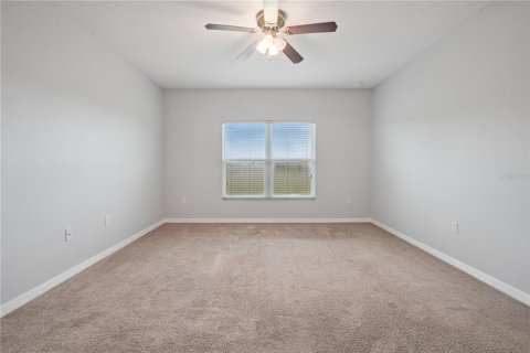 Villa ou maison à vendre à Kissimmee, Floride: 3 chambres, 171.31 m2 № 2405646 - photo 16