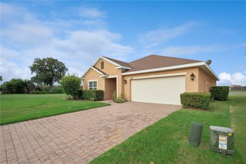 Villa ou maison à vendre à Kissimmee, Floride: 3 chambres, 171.31 m2 № 2405646 - photo 2