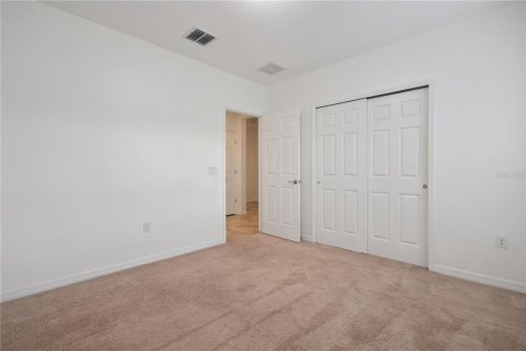 Villa ou maison à vendre à Kissimmee, Floride: 3 chambres, 171.31 m2 № 2405646 - photo 19