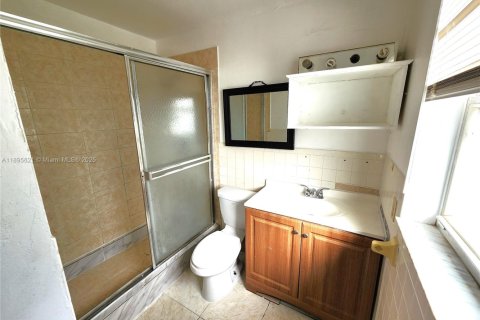 Купить кондоминиум в Помпано-Бич, Флорида 2 спальни, 79.43м2, № 1947258 - фото 22