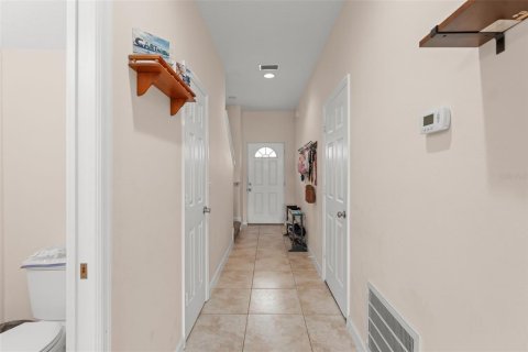 Touwnhouse à vendre à Sanford, Floride: 3 chambres, 155.05 m2 № 2218323 - photo 2