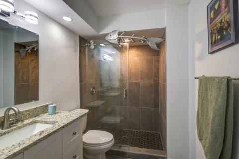 Condo in Longboat Key, Florida, 1 bedroom № 2233870 - photo 28