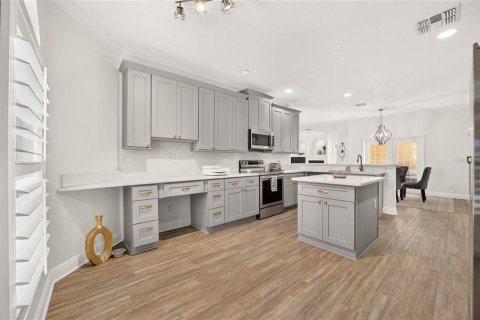 Villa ou maison à vendre à Ocala, Floride: 4 chambres, 214.88 m2 № 2398362 - photo 13