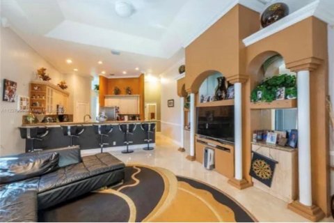 House in Pompano Beach, Florida 5 bedrooms, 449.28 sq.m. № 2250942 - photo 21