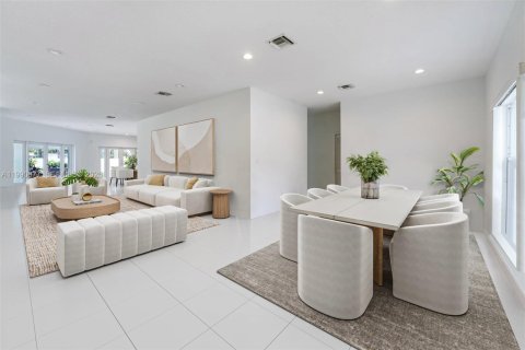 Villa ou maison à vendre à Miami Springs, Floride: 5 chambres, 284.47 m2 № 2063068 - photo 5