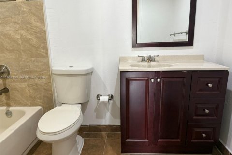 Снять в аренду кондоминиум в Норт-Майами-Бич, Флорида 2 спальни, 126.53м2, № 2005091 - фото 11