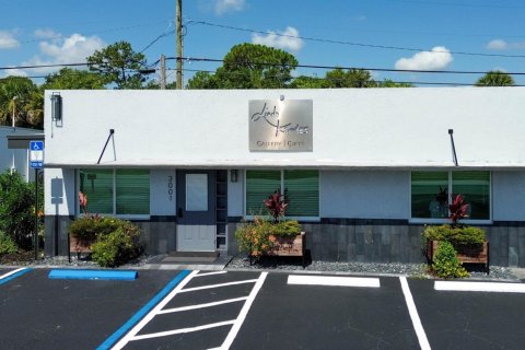 Immobilier commercial à St. Lucie, Floride № 2188822