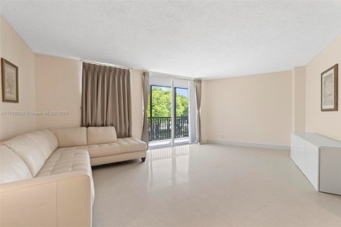 Condominio en venta en Aventura, Florida, 2 dormitorios, 100.43 m2 № 1937482 - foto 11