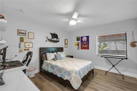 Villa ou maison à vendre à Miami, Floride: 4 chambres, 297.47 m2 № 1929218 - photo 10