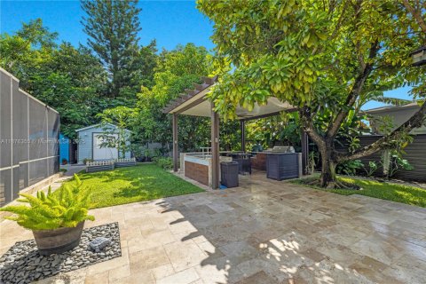 Villa ou maison à vendre à Miami, Floride: 4 chambres, 297.47 m2 № 1929218 - photo 28