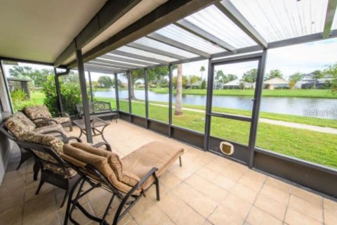 Casa en alquiler en Kissimmee, Florida, 2 dormitorios, 107.67 m2 № 1879837 - foto 13