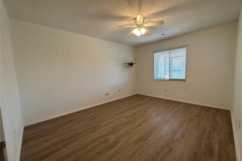 Casa en alquiler en Kissimmee, Florida, 2 dormitorios, 107.67 m2 № 1879837 - foto 7