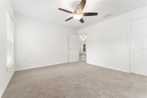 House in Ocklawaha, Florida 3 bedrooms, 121.14 sq.m. № 1854388 - photo 13