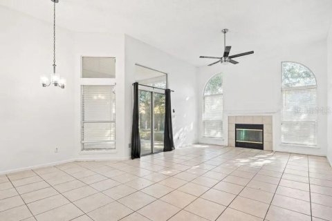 House in Jacksonville, Florida 3 bedrooms, 195.09 sq.m. № 2213006 - photo 4