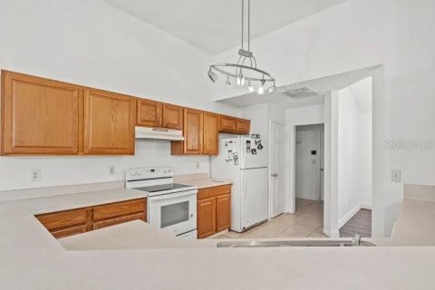 House in Jacksonville, Florida 3 bedrooms, 195.09 sq.m. № 2213006 - photo 6