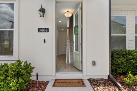 Townhouse in Orlando, Florida 3 bedrooms, 201.32 sq.m. № 1796952 - photo 3