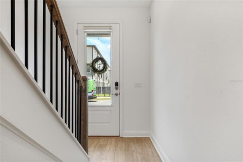 Townhouse in Orlando, Florida 3 bedrooms, 201.32 sq.m. № 1796952 - photo 6