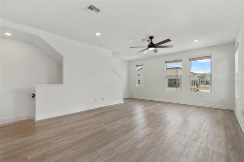 Townhouse in Orlando, Florida 3 bedrooms, 201.32 sq.m. № 1796952 - photo 19