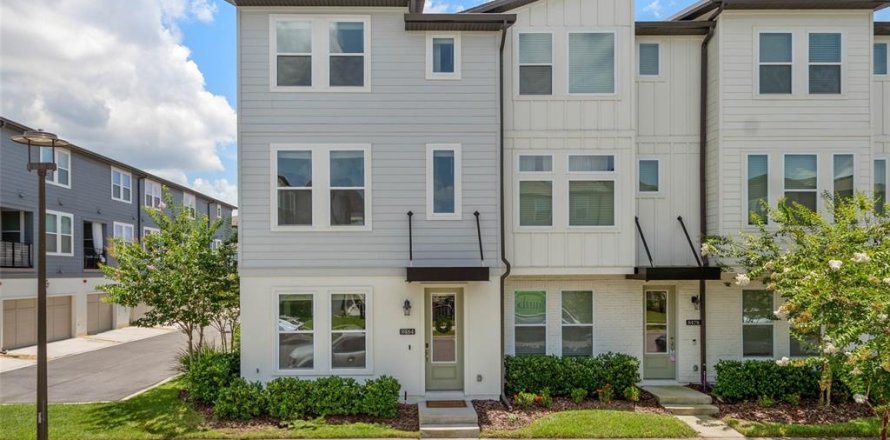 Townhouse in Orlando, Florida 3 bedrooms, 201.32 sq.m. № 1796952