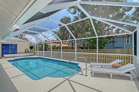 House in Sarasota, Florida 3 bedrooms, 220.09 sq.m. № 1750903 - photo 25